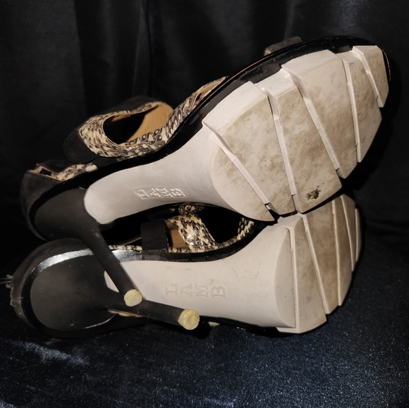 L.A.M.B High heel Stiletto - Picture 5 of 5